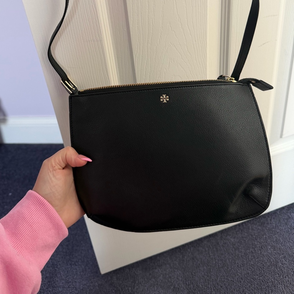 Tory Burch Elegant Black Crossbody Bag